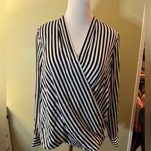 NWOT Ann Taylor Black and White Striped Blouse SIZE XL